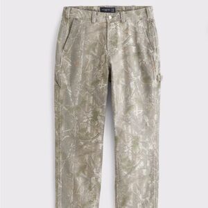 Abercrombie Loose Workwear Pants in Camo
